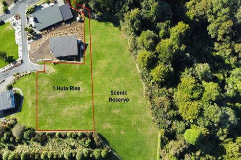 Photo of property in 1 Huia Rise, Ohakune, 4625