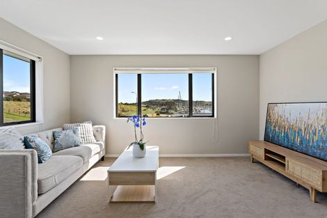 Photo of property in 1 Parkview Drive, Gulf Harbour, Whangaparaoa, 0930