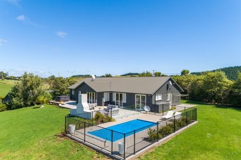 Photo of property in 110 Zanders Road, Helensville, Waimauku, 0882