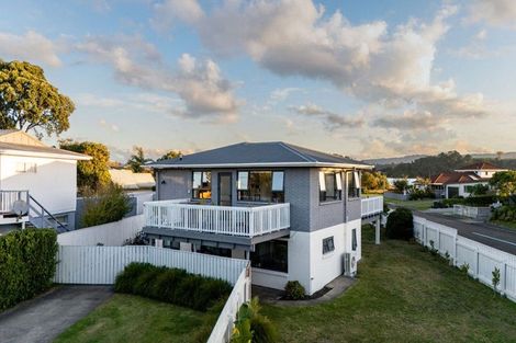 Photo of property in 1 Ohiwa Parade, Ohope, 3121