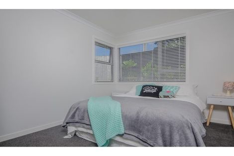 Photo of property in 431 Don Buck Road, Massey, Auckland, 0614