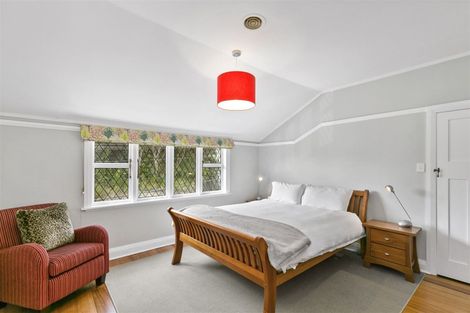 Photo of property in 12 Moana Road, Kelburn, Wellington, 6012