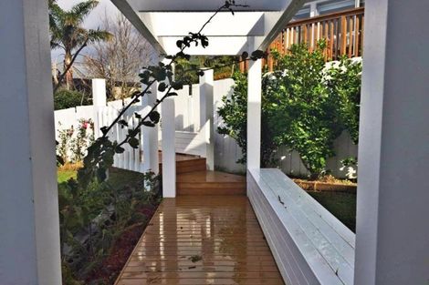 Photo of property in 46 Caldera Drive, Long Bay, Auckland, 0630