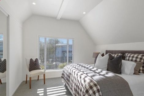 Photo of property in 1/34 Aikmans Road, Merivale, Christchurch, 8014