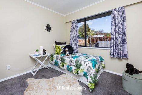 Photo of property in 63 Kashmir Avenue, Clouston Park, Upper Hutt, 5018