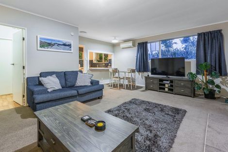 Photo of property in 8a Florio Terrace, Tawa, Wellington, 5028