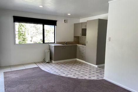 Photo of property in 25 Seaview Crescent, Picton, 7220