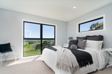 Photo of property in 4 Airstrip Ridge Road, Parkvale, Carterton, 5792
