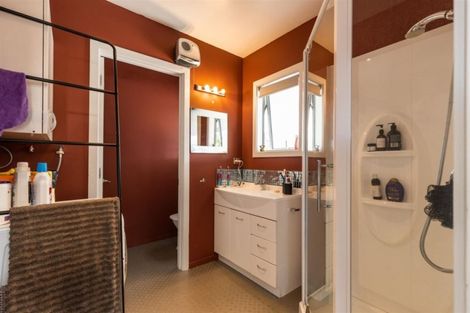 Photo of property in 34 Frye Crescent, Albert Town, Wanaka, 9305