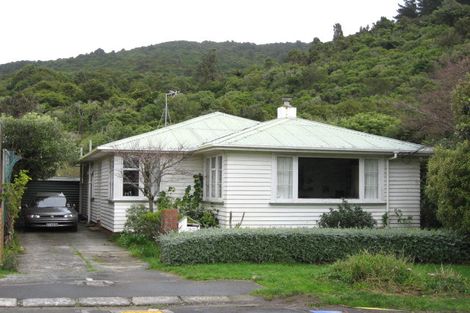 Photo of property in 97 Standen Street, Karori, Wellington, 6012