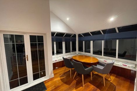 Photo of property in 4 Robieson Street, Roseneath, Wellington, 6011