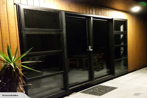 Photo of property in 14 Hamblyn Street, Strandon, New Plymouth, 4312