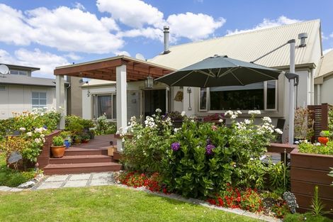 Photo of property in 2 Vaucluse Drive, Nukuhau, Taupo, 3330