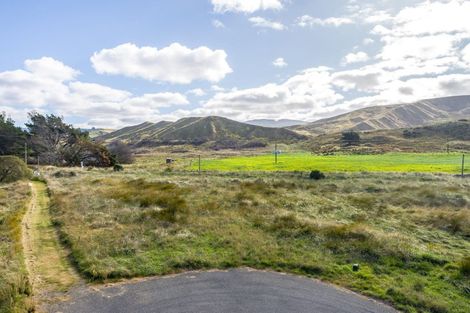 Photo of property in 28 Reefview Way, Flat Point, 5883