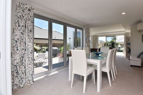 Photo of property in 58 Kotuku Crescent, Woolston, Christchurch, 8023