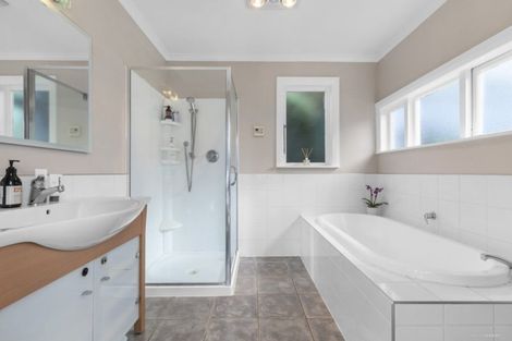 Photo of property in 8 Henry Street, Kilbirnie, Wellington, 6022