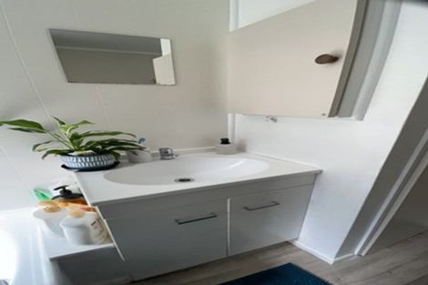 Photo of property in 97 Dowse Drive, Maungaraki, Lower Hutt, 5010