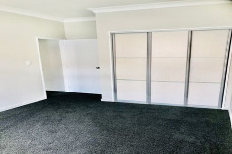 Photo of property in 5/44 Carlos Drive, Flat Bush, Auckland, 2016