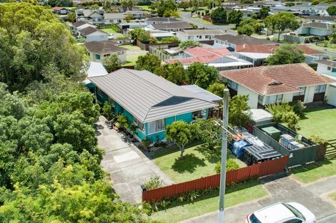 Photo of property in 22 Boundary Road, Clover Park, Auckland, 2019