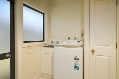 Photo of property in 71 Avenue Road, Greenmeadows, Napier, 4112