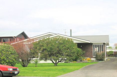 Photo of property in 42 Oceanbeach Road, Mount Maunganui, 3116