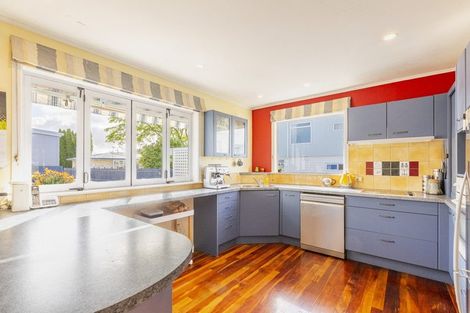 Photo of property in 6 Beaumont Lane, Havelock North, 4130