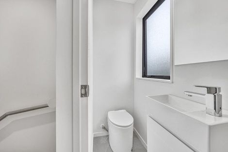 Photo of property in 5/163 Edmonton Road, Te Atatu South, Auckland, 0610