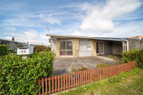 Photo of property in 11 Puriri Street, Hawera, 4610