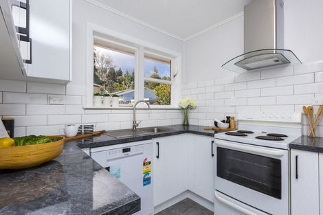 Photo of property in 1/29 Hillside Drive, Maoribank, Upper Hutt, 5018