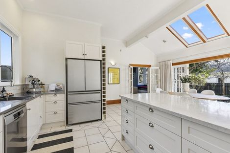 Photo of property in 52 Ira Street, Miramar, Wellington, 6022