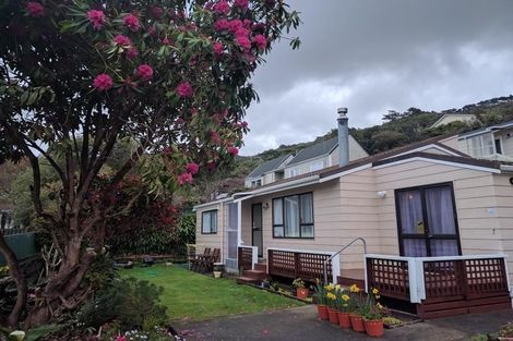 Photo of property in 42 Truscott Avenue, Johnsonville, Wellington, 6037