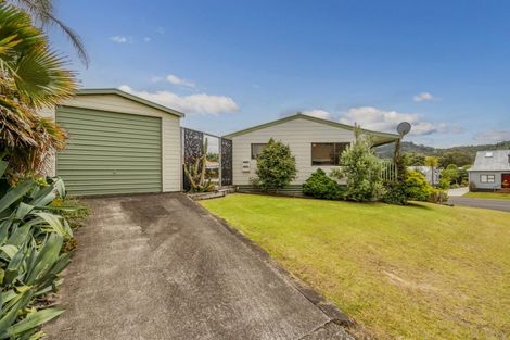 Photo of property in 1 Norfolk Place, Tairua, 3508