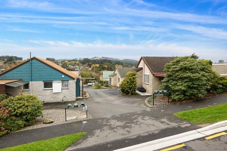 Photo of property in 2e Rennie Street, Green Island, Dunedin, 9018