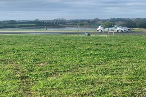 Photo of property in 12 Kahawai Place, Omokoroa, 3114