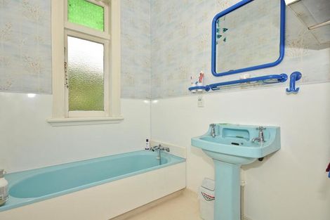 Photo of property in 17 Peachgrove Road, Hamilton East, Hamilton, 3216