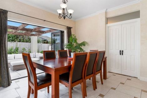 Photo of property in 14 The Glade, Papamoa Beach, Papamoa, 3118