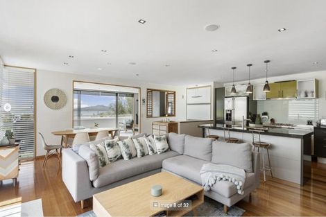 Photo of property in 2/55 Parr Terrace, Castor Bay, Auckland, 0620