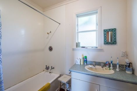 Photo of property in 35 Kiharoa Street, Otaki Beach, Otaki, 5512