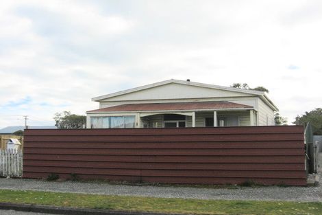 Photo of property in 62 Blake Street, Blaketown, Greymouth, 7805