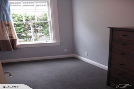 Photo of property in 30 Sutherland Crescent, Melrose, Wellington, 6023