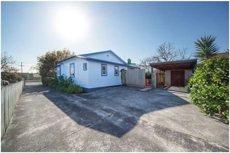 Photo of property in 1/52 Seabrook Avenue, New Lynn, Auckland, 0600