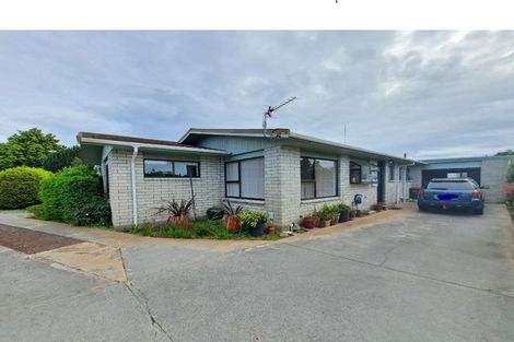 Photo of property in 13a Julian Place, Westown, New Plymouth, 4310