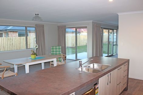 Photo of property in 8 Mcmullan Place, Oamaru North, Oamaru, 9400