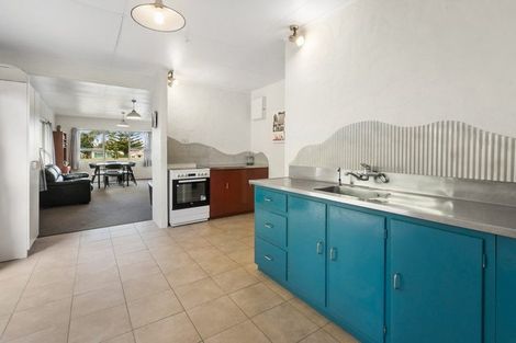 Photo of property in 49 Beach Road, Waihi Beach, 3611