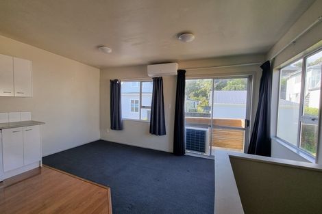 Photo of property in 5/18 Lambley Road, Titahi Bay, Porirua, 5022