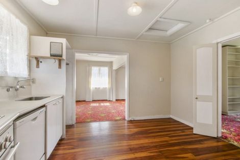 Photo of property in 35 Hewer Crescent, Naenae, Lower Hutt, 5011