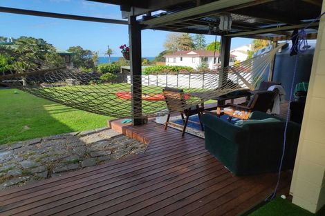 Photo of property in 114 Pacific Parade, Army Bay, Whangaparaoa, 0930