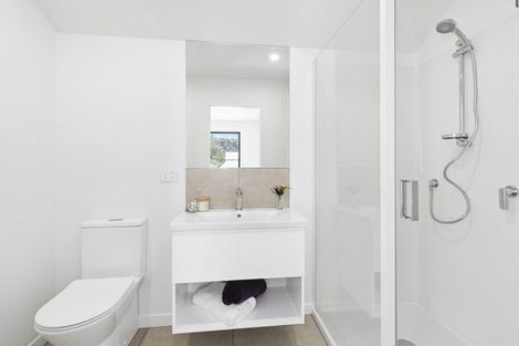 Photo of property in 32 John Street, Stokes Valley, Lower Hutt, 5019