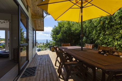 Photo of property in 46 Stratford Drive, Cable Bay, 0420