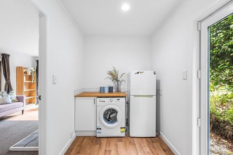 Photo of property in 15 Elmslie Road, Pinehaven, Upper Hutt, 5019